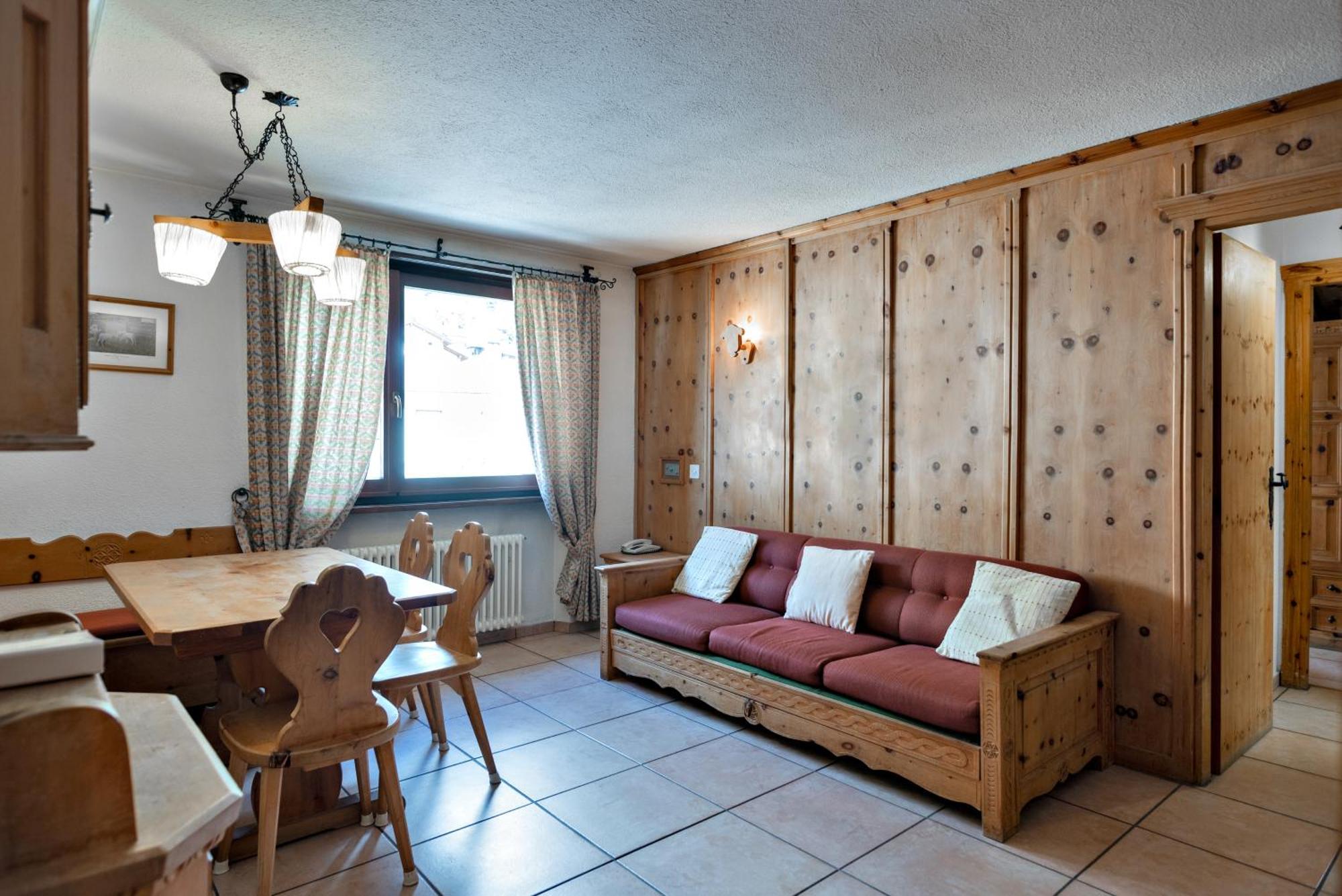 Silva Appartments And Rooms Silvaplana Chambre photo