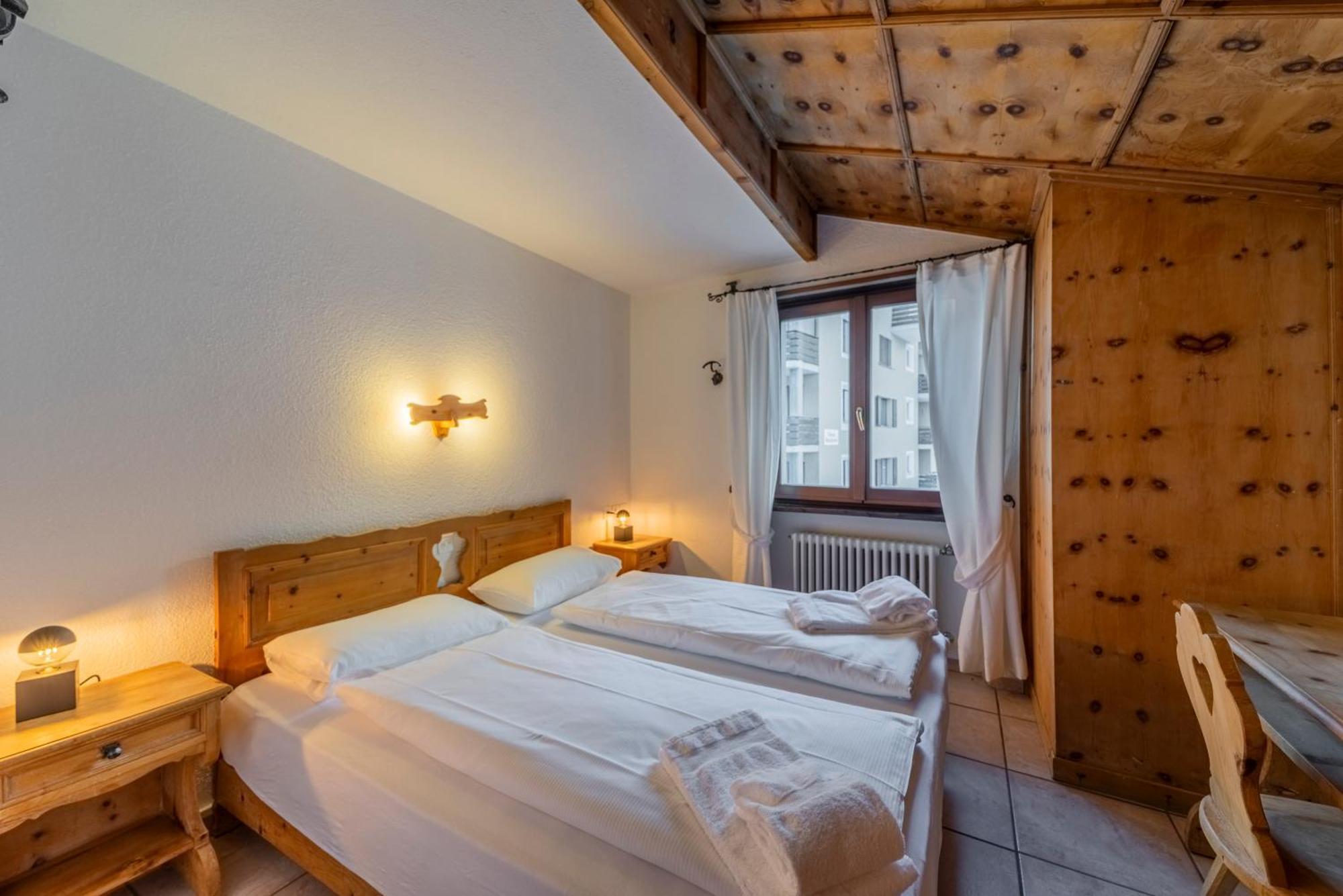 Silva Appartments And Rooms Silvaplana Chambre photo