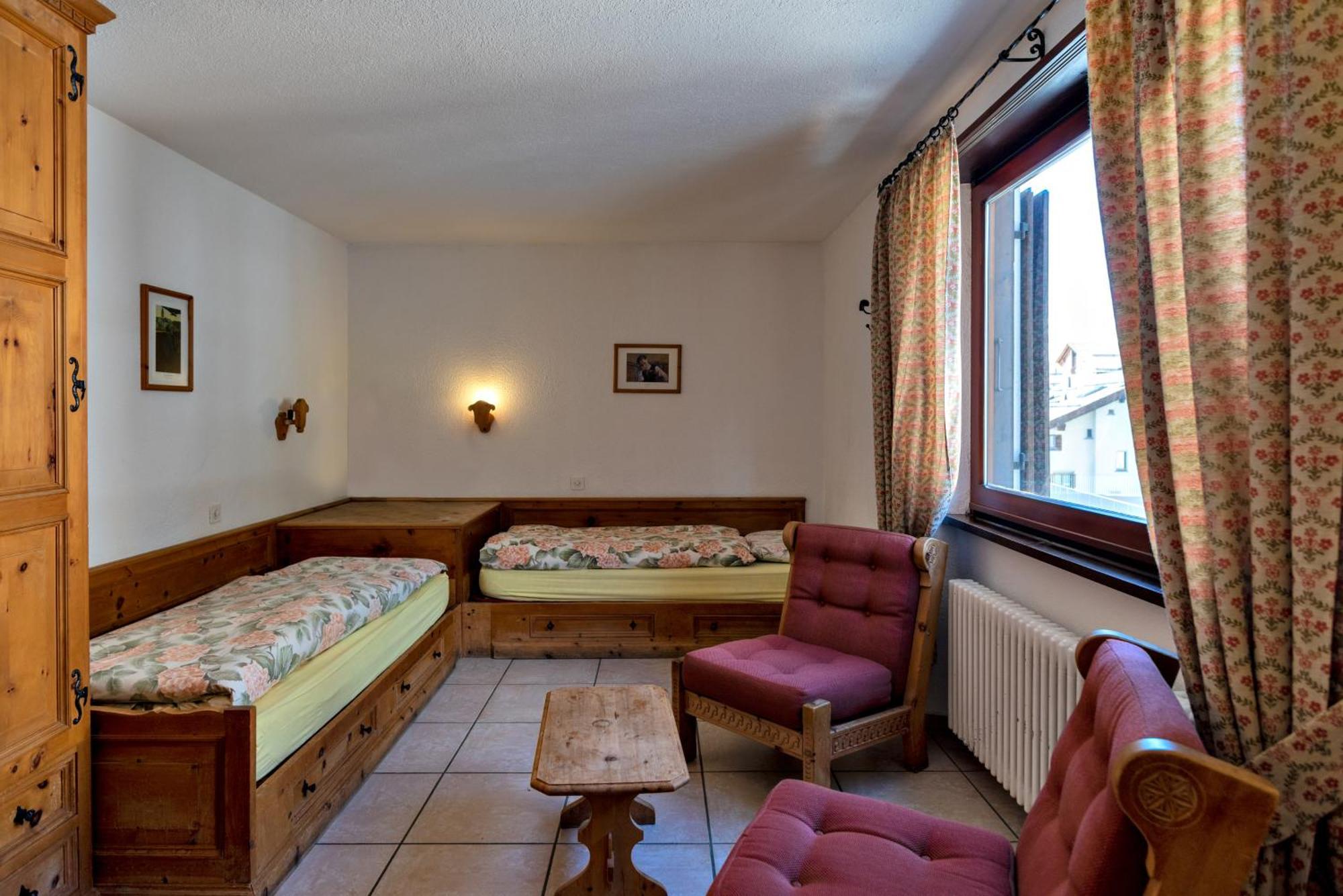 Silva Appartments And Rooms Silvaplana Chambre photo