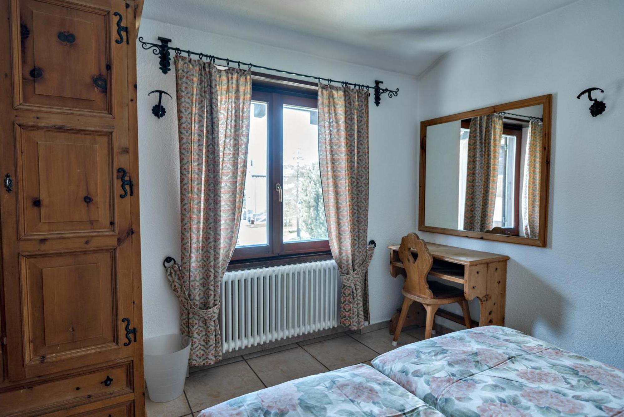 Silva Appartments And Rooms Silvaplana Chambre photo