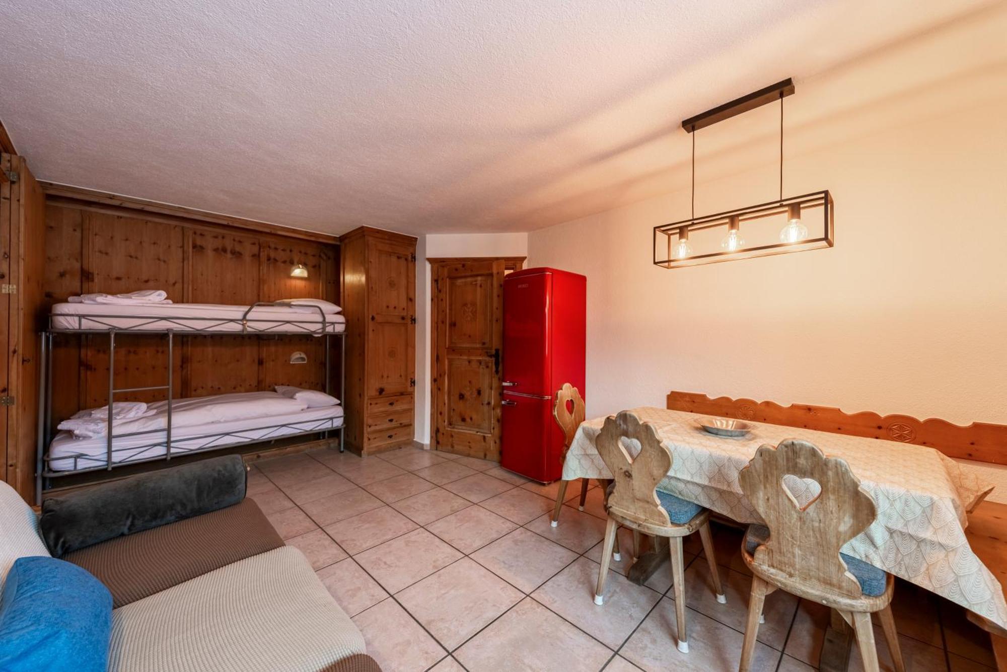 Silva Appartments And Rooms Silvaplana Chambre photo